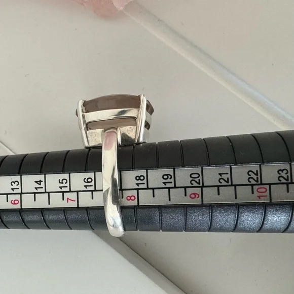 Smoky quartz sterling silver ring size 7.75 - Picture 3 of 4